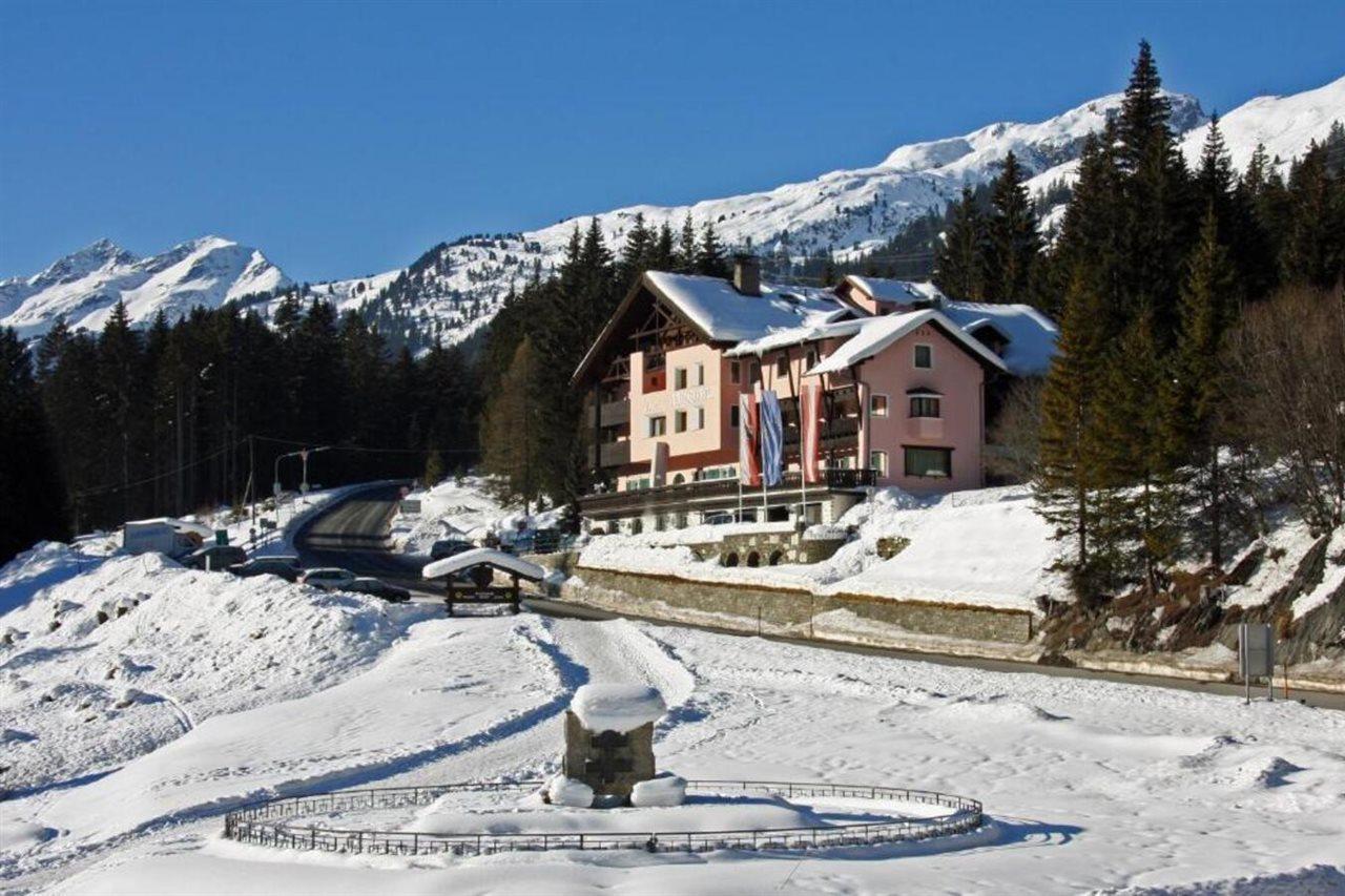 Hotel Mooserkreuz Sankt Anton am Arlberg Dış mekan fotoğraf